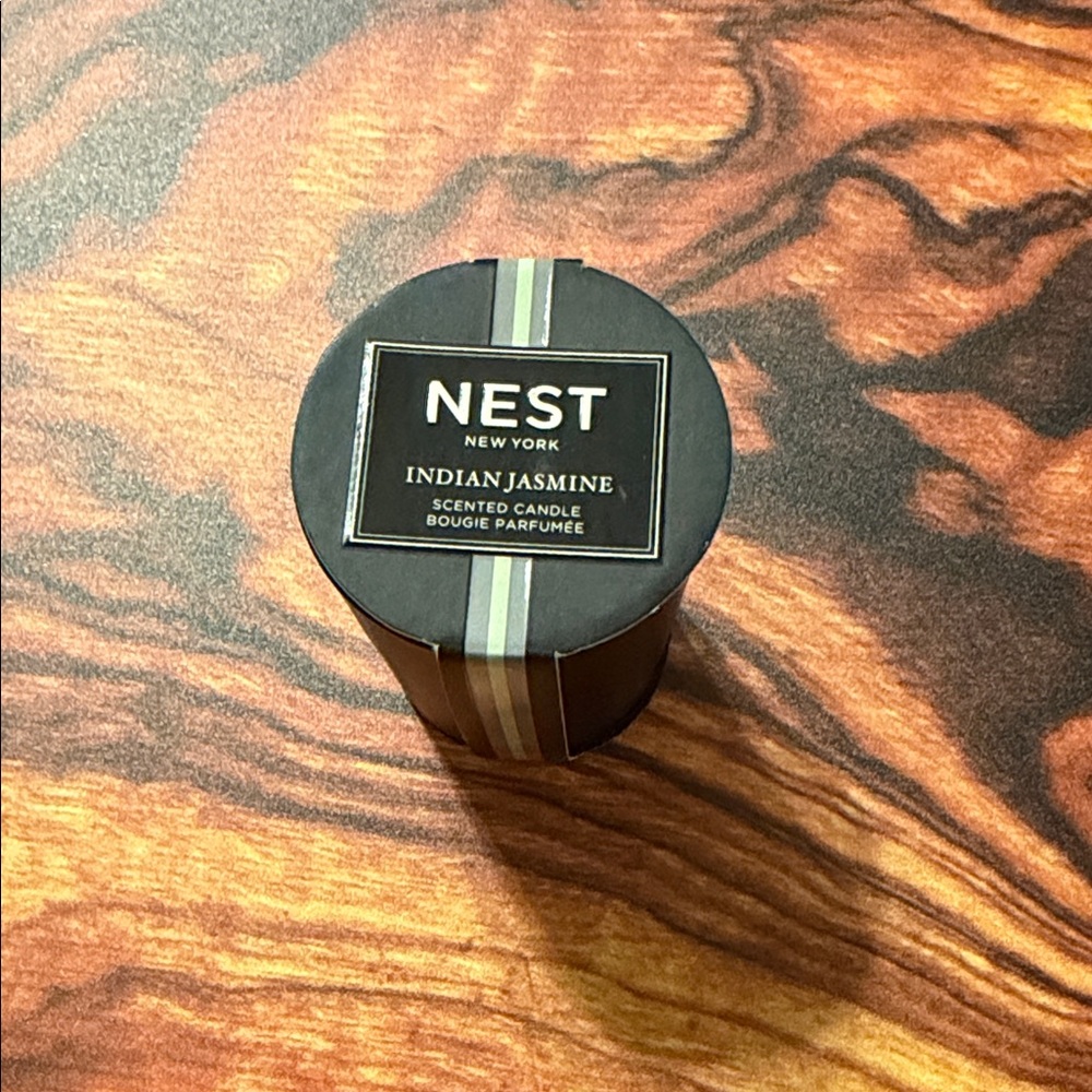 NEST Fragrances Black and Gold Indian Jasmine Candle